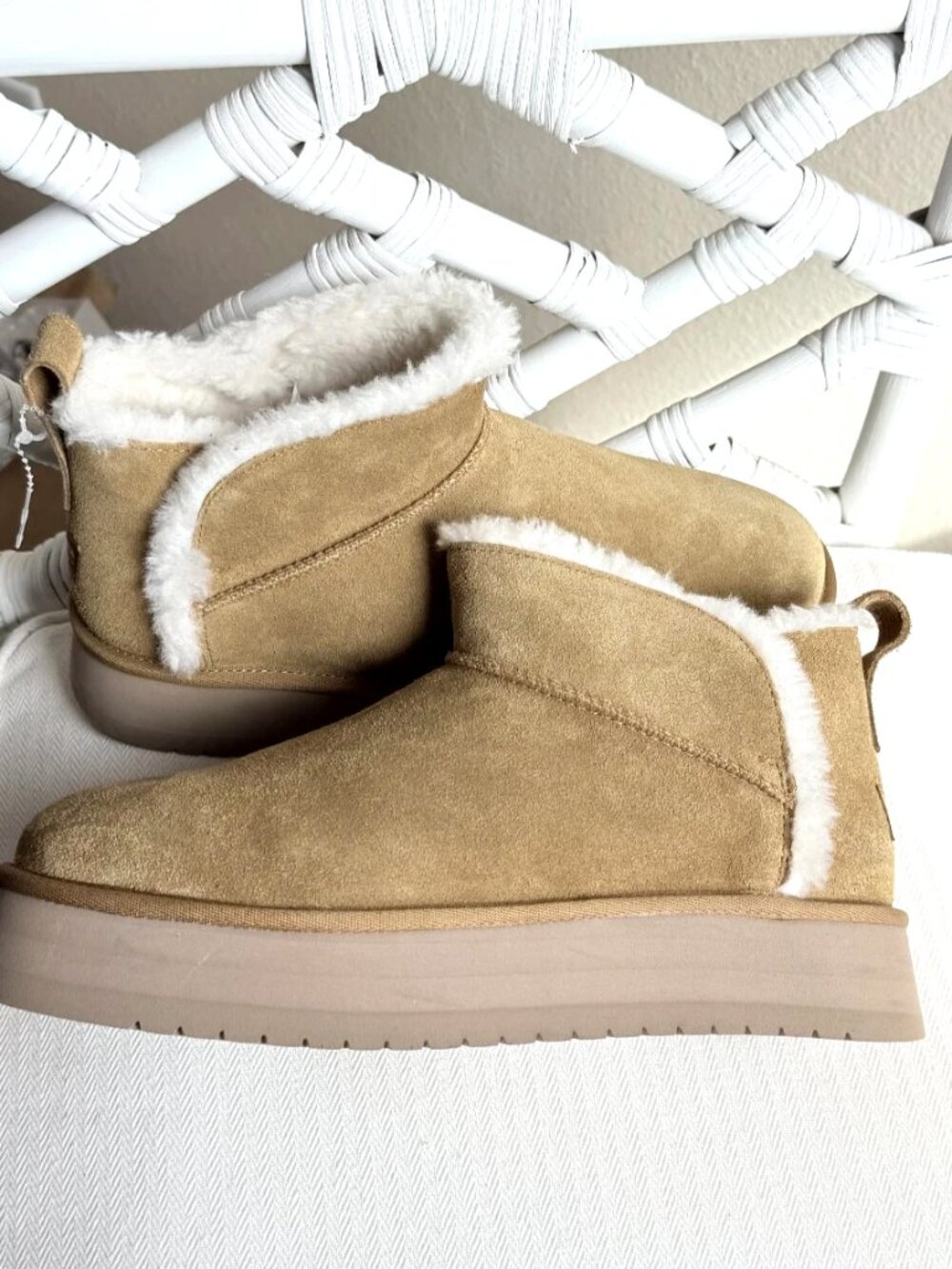 Koolaburra by UGG Women's Koola Ultra Platform Boots Chestnut US 11 New - Picture 11 of 13
